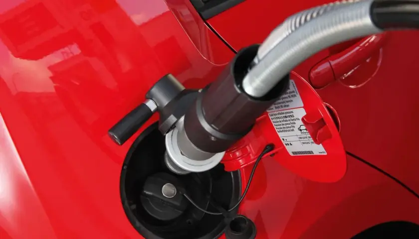 Auto na CNG czy warto? Odkryj ukryte koszty i korzyści
