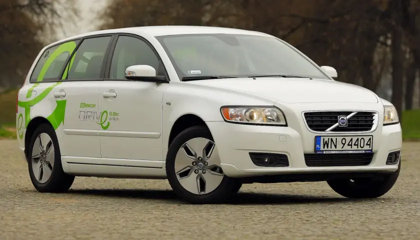 Volvo V50 jaki silnik pod LPG? Najlepsze opcje i pułapki do uniknięcia